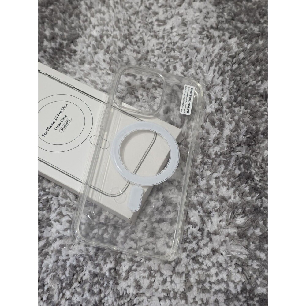 Magnetic Clear Case for iPhone 14 Pro Max